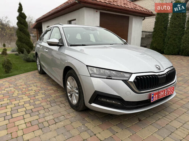 Серый Шкода Октавия, объемом двигателя 2 л и пробегом 247 тыс. км за 22222 $, фото 2 на Automoto.ua