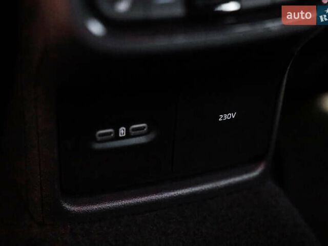 Серый Шкода Октавия, объемом двигателя 2 л и пробегом 210 тыс. км за 29900 $, фото 73 на Automoto.ua