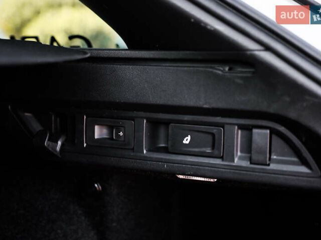 Серый Шкода Октавия, объемом двигателя 2 л и пробегом 210 тыс. км за 29900 $, фото 76 на Automoto.ua