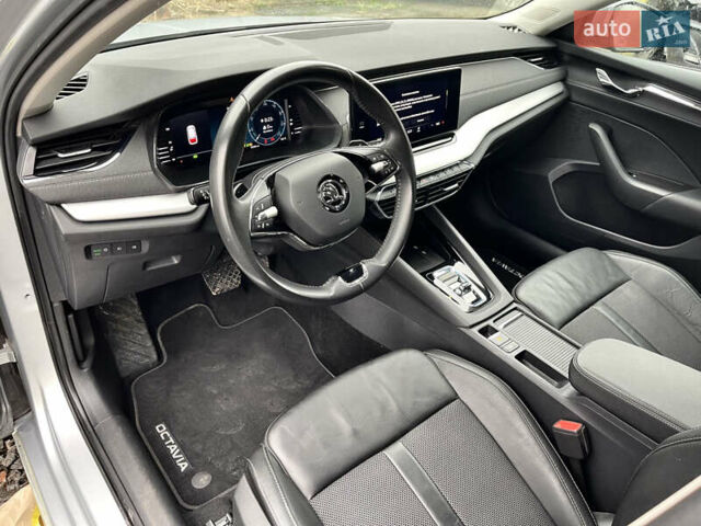 Сірий Шкода Октавія, об'ємом двигуна 1.97 л та пробігом 65 тис. км за 18700 $, фото 58 на Automoto.ua