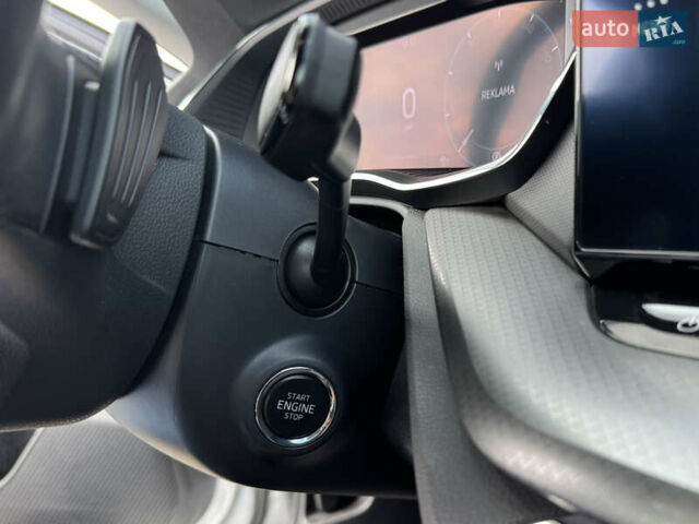 Сірий Шкода Октавія, об'ємом двигуна 2 л та пробігом 230 тис. км за 18999 $, фото 34 на Automoto.ua