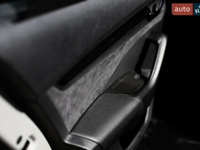 Серый Шкода Октавия, объемом двигателя 2 л и пробегом 210 тыс. км за 29900 $, фото 43 на Automoto.ua