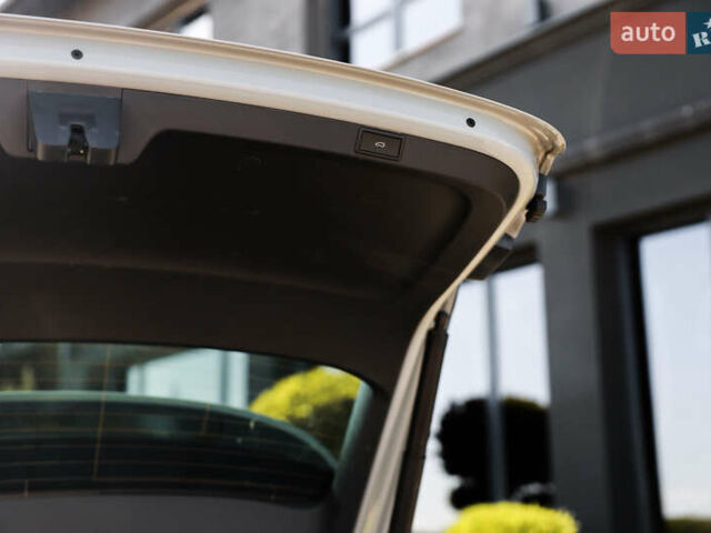 Серый Шкода Октавия, объемом двигателя 2 л и пробегом 210 тыс. км за 29900 $, фото 39 на Automoto.ua