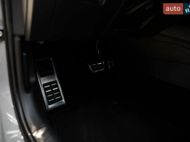 Серый Шкода Октавия, объемом двигателя 2 л и пробегом 210 тыс. км за 29900 $, фото 69 на Automoto.ua