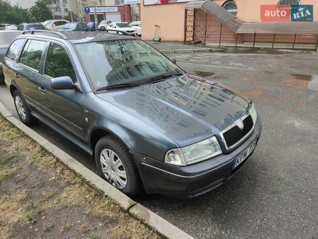 Сірий Шкода Октавія, об'ємом двигуна 1.9 л та пробігом 300 тис. км за 2300 $, фото 1 на Automoto.ua