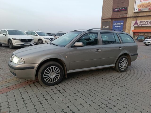 Сірий Шкода Октавія, об'ємом двигуна 1.8 л та пробігом 200 тис. км за 5500 $, фото 18 на Automoto.ua