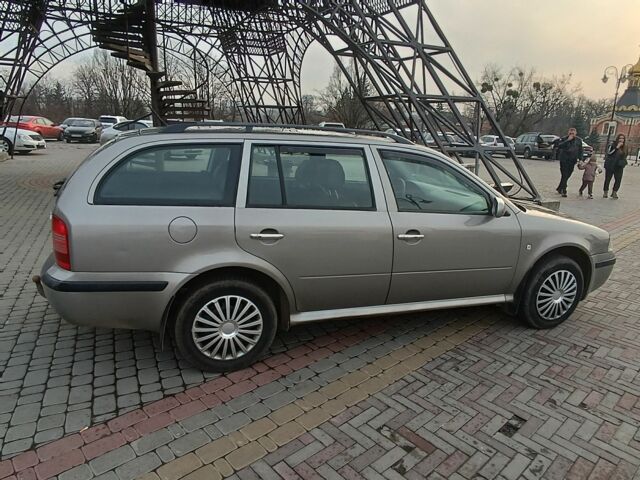 Сірий Шкода Октавія, об'ємом двигуна 1.8 л та пробігом 200 тис. км за 5500 $, фото 21 на Automoto.ua