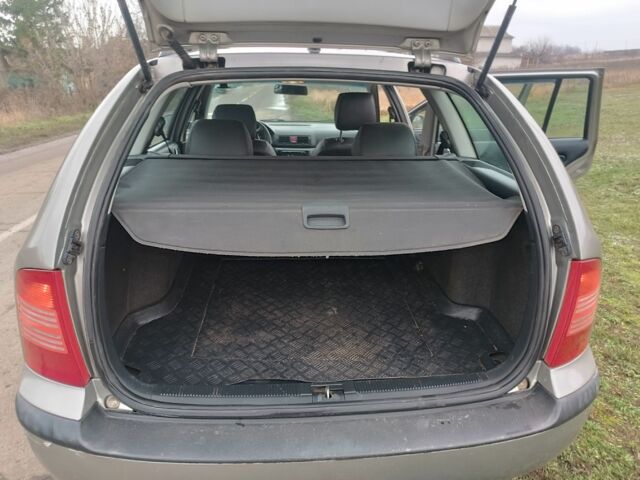 Сірий Шкода Октавія, об'ємом двигуна 1.8 л та пробігом 200 тис. км за 5500 $, фото 6 на Automoto.ua