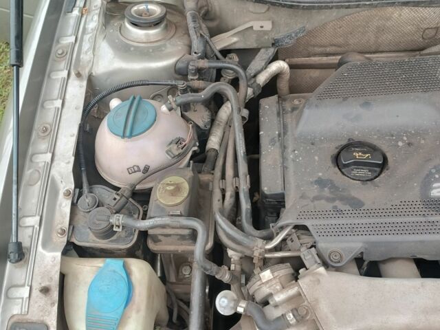 Сірий Шкода Октавія, об'ємом двигуна 1.8 л та пробігом 200 тис. км за 5500 $, фото 13 на Automoto.ua