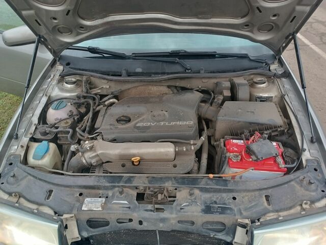 Сірий Шкода Октавія, об'ємом двигуна 1.8 л та пробігом 200 тис. км за 5500 $, фото 12 на Automoto.ua