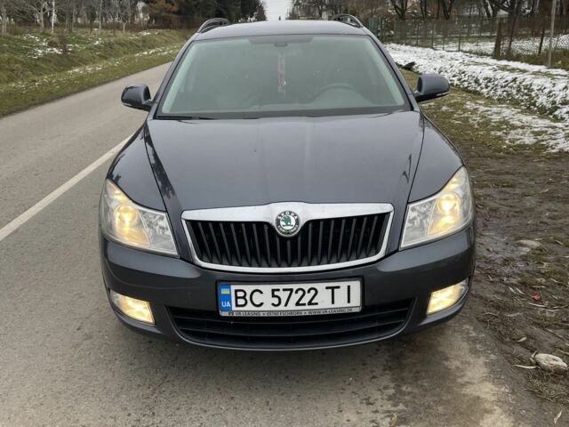 Серый Шкода Октавия, объемом двигателя 2 л и пробегом 220 тыс. км за 9700 $, фото 4 на Automoto.ua