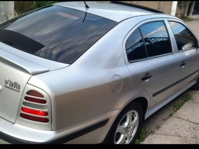 Сірий Шкода Октавія, об'ємом двигуна 1 л та пробігом 258 тис. км за 3900 $, фото 2 на Automoto.ua