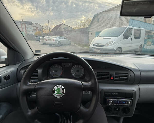 Сірий Шкода Октавія, об'ємом двигуна 1.78 л та пробігом 193 тис. км за 2950 $, фото 39 на Automoto.ua