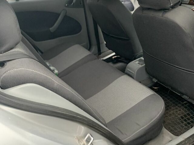 Серый Шкода Октавия, объемом двигателя 1.8 л и пробегом 450 тыс. км за 2950 $, фото 6 на Automoto.ua