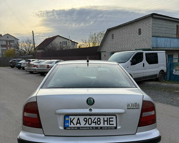Сірий Шкода Октавія, об'ємом двигуна 1.78 л та пробігом 193 тис. км за 2950 $, фото 6 на Automoto.ua