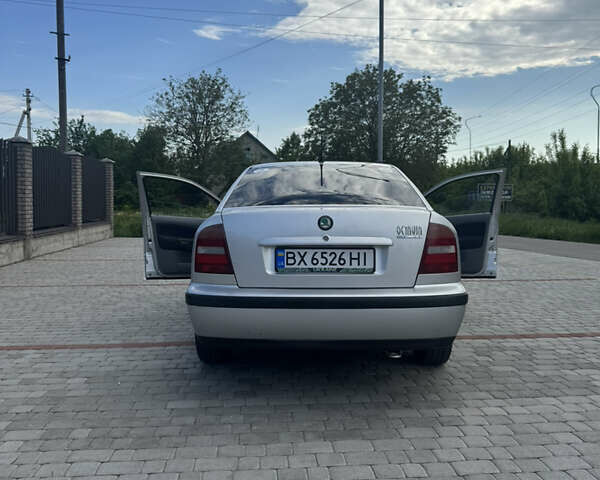 Серый Шкода Октавия, объемом двигателя 1.6 л и пробегом 290 тыс. км за 3100 $, фото 4 на Automoto.ua