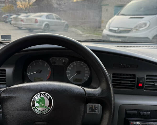 Сірий Шкода Октавія, об'ємом двигуна 1.78 л та пробігом 193 тис. км за 2950 $, фото 36 на Automoto.ua