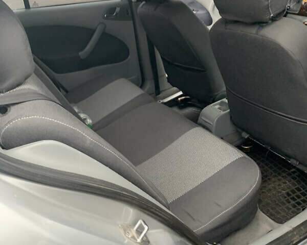 Серый Шкода Октавия, объемом двигателя 1.8 л и пробегом 400 тыс. км за 2900 $, фото 8 на Automoto.ua