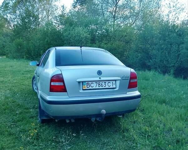 Серый Шкода Октавия, объемом двигателя 1.9 л и пробегом 470 тыс. км за 2900 $, фото 2 на Automoto.ua
