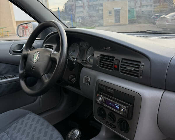 Сірий Шкода Октавія, об'ємом двигуна 1.78 л та пробігом 193 тис. км за 2950 $, фото 27 на Automoto.ua