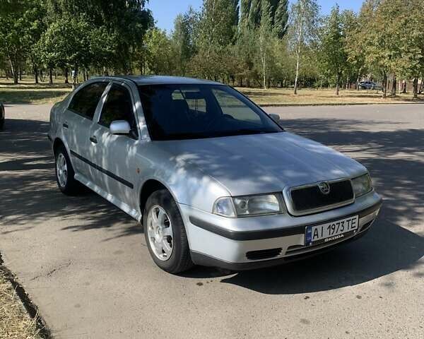 Серый Шкода Октавия, объемом двигателя 1.9 л и пробегом 456 тыс. км за 3500 $, фото 6 на Automoto.ua