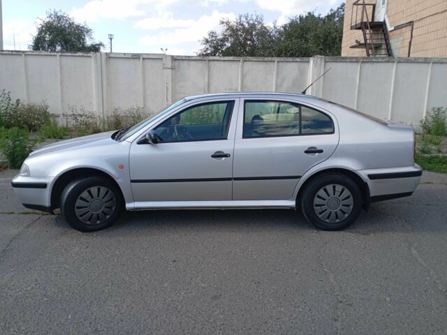 Шкода Октавия 1999 в Сумах на Automoto.ua Серый Шкода Октавия, объемом двигателя 1.6 л и пробегом 255 тыс. км за 3400 $, фото 2 на Automoto.ua