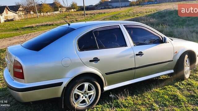 Шкода Октавия 1999 в Измаиле на Automoto.ua Серый Шкода Октавия, объемом двигателя 1.98 л и пробегом 320 тыс. км за 4500 $, фото 2 на Automoto.ua