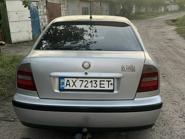 Серый Шкода Октавия, объемом двигателя 2 л и пробегом 350 тыс. км за 3450 $, фото 3 на Automoto.ua