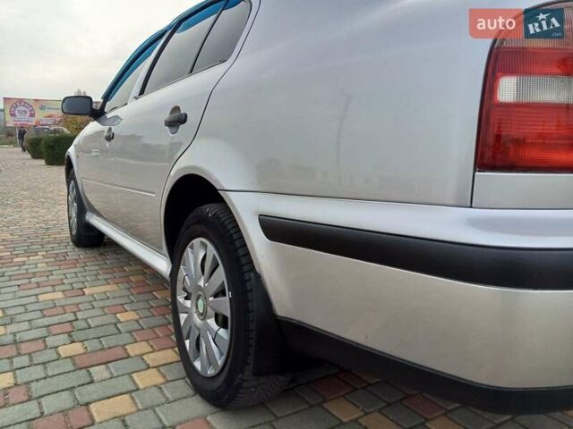 Серый Шкода Октавия, объемом двигателя 1.6 л и пробегом 350 тыс. км за 2999 $, фото 24 на Automoto.ua