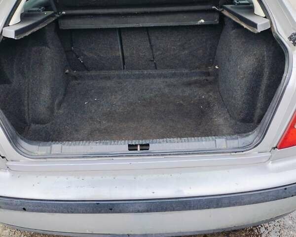 Серый Шкода Октавия, объемом двигателя 1.6 л и пробегом 211 тыс. км за 3250 $, фото 6 на Automoto.ua