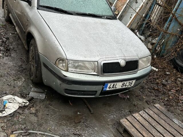 Серый Шкода Октавия, объемом двигателя 0 л и пробегом 2 тыс. км за 1894 $, фото 2 на Automoto.ua