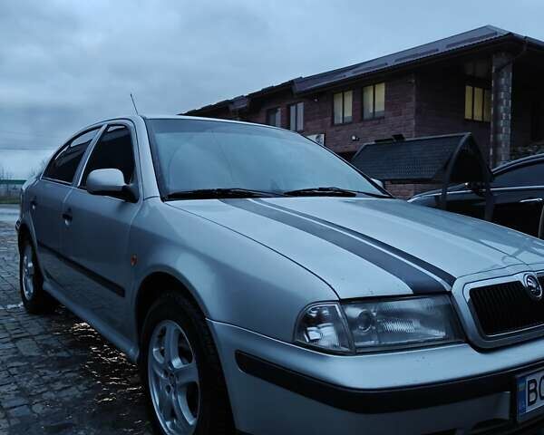 Серый Шкода Октавия, объемом двигателя 2 л и пробегом 250 тыс. км за 4100 $, фото 7 на Automoto.ua