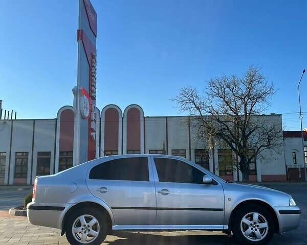 Серый Шкода Октавия, объемом двигателя 1.9 л и пробегом 389 тыс. км за 4000 $, фото 2 на Automoto.ua