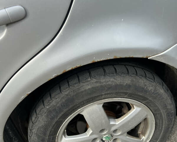 Серый Шкода Октавия, объемом двигателя 1.78 л и пробегом 371 тыс. км за 3200 $, фото 12 на Automoto.ua