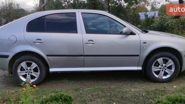 Сірий Шкода Октавія, об'ємом двигуна 2 л та пробігом 244 тис. км за 4100 $, фото 2 на Automoto.ua