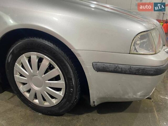 Серый Шкода Октавия, объемом двигателя 1.9 л и пробегом 382 тыс. км за 3900 $, фото 8 на Automoto.ua