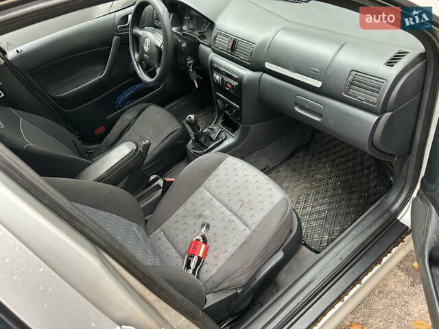 Сірий Шкода Октавія, об'ємом двигуна 1.9 л та пробігом 489 тис. км за 2500 $, фото 4 на Automoto.ua