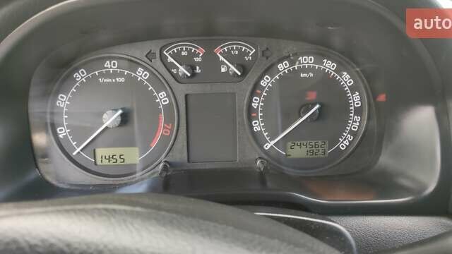 Сірий Шкода Октавія, об'ємом двигуна 2 л та пробігом 244 тис. км за 4100 $, фото 9 на Automoto.ua