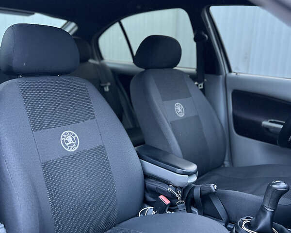 Шкода Октавия 2000 в Кропивницком (Кировограде) на Automoto.ua Серый Шкода Октавия, объемом двигателя 1.9 л и пробегом 330 тыс. км за 4000 $, фото 9 на Automoto.ua