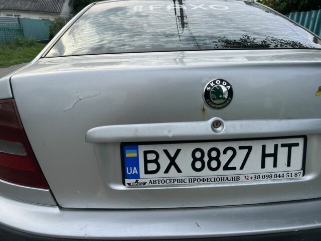 Серый Шкода Октавия, объемом двигателя 1.8 л и пробегом 371 тыс. км за 3200 $, фото 5 на Automoto.ua