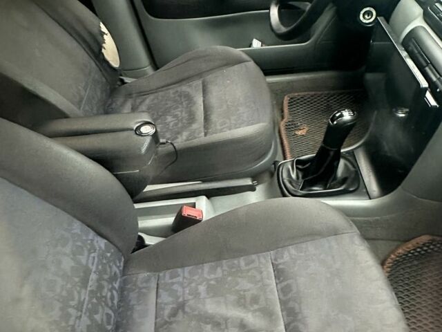 Серый Шкода Октавия, объемом двигателя 0 л и пробегом 2 тыс. км за 1894 $, фото 3 на Automoto.ua