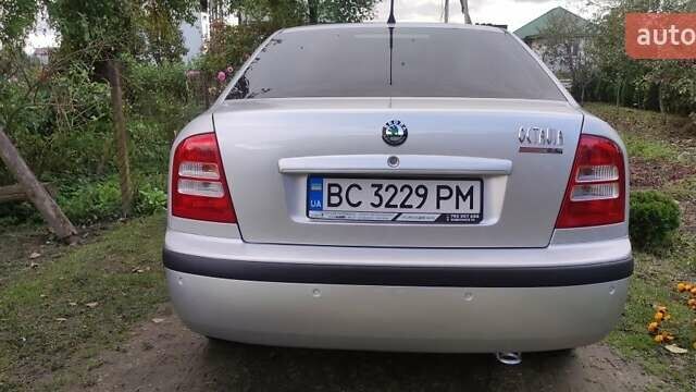 Сірий Шкода Октавія, об'ємом двигуна 2 л та пробігом 244 тис. км за 4100 $, фото 3 на Automoto.ua