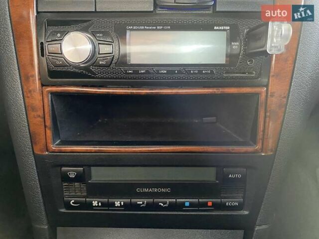 Серый Шкода Октавия, объемом двигателя 1.98 л и пробегом 338 тыс. км за 4800 $, фото 2 на Automoto.ua