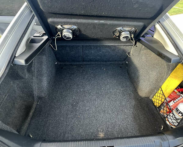 Шкода Октавия 2001 в Ивано-Франковске на Automoto.ua Серый Шкода Октавия, объемом двигателя 1.6 л и пробегом 423 тыс. км за 3799 $, фото 36 на Automoto.ua