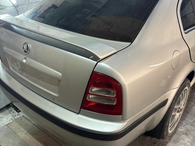 Сірий Шкода Октавія, об'ємом двигуна 1.8 л та пробігом 240 тис. км за 5500 $, фото 4 на Automoto.ua