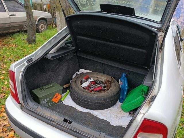 Серый Шкода Октавия, объемом двигателя 0 л и пробегом 360 тыс. км за 4000 $, фото 7 на Automoto.ua