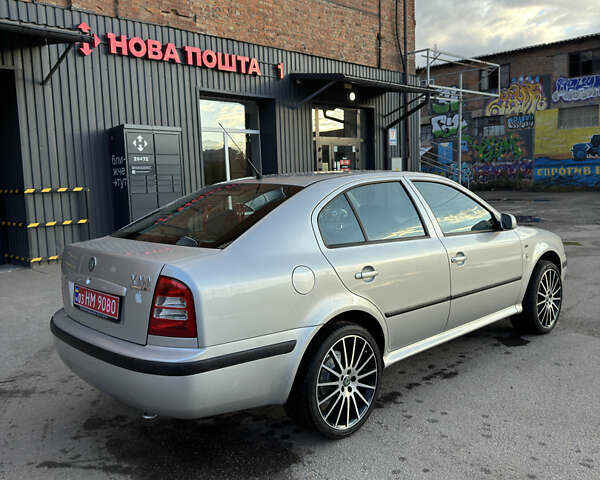 Шкода Октавия 2001 в Ахтырке на Automoto.ua Серый Шкода Октавия, объемом двигателя 1.6 л и пробегом 194 тыс. км за 5250 $, фото 4 на Automoto.ua