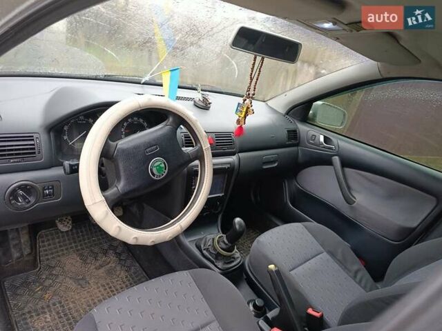 Серый Шкода Октавия, объемом двигателя 1.6 л и пробегом 363 тыс. км за 4000 $, фото 9 на Automoto.ua