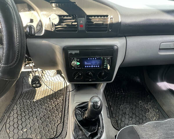 Шкода Октавия 2001 в Ивано-Франковске на Automoto.ua Серый Шкода Октавия, объемом двигателя 1.6 л и пробегом 423 тыс. км за 3799 $, фото 22 на Automoto.ua