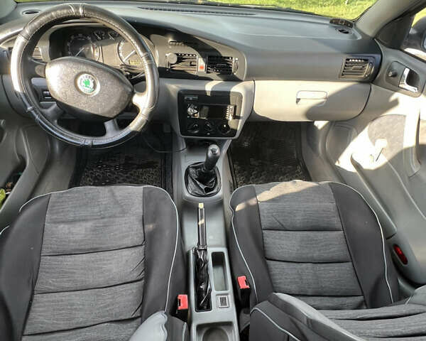 Шкода Октавия 2001 в Ивано-Франковске на Automoto.ua Серый Шкода Октавия, объемом двигателя 1.6 л и пробегом 423 тыс. км за 3799 $, фото 32 на Automoto.ua